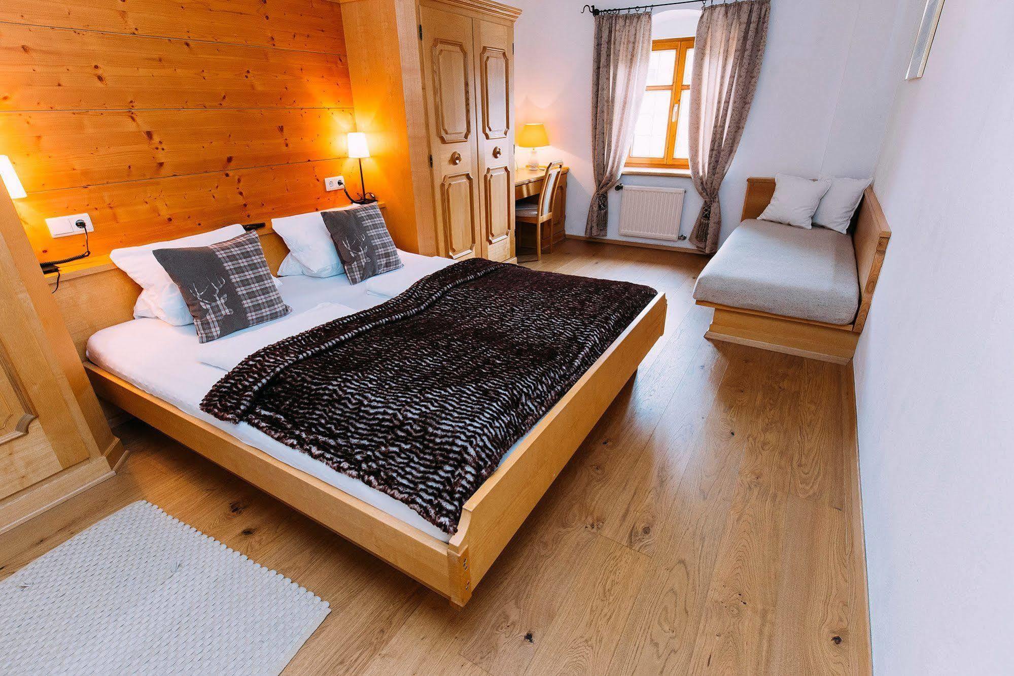 Gasthof Zum Schupfen Hotel Innsbruck Kültér fotó