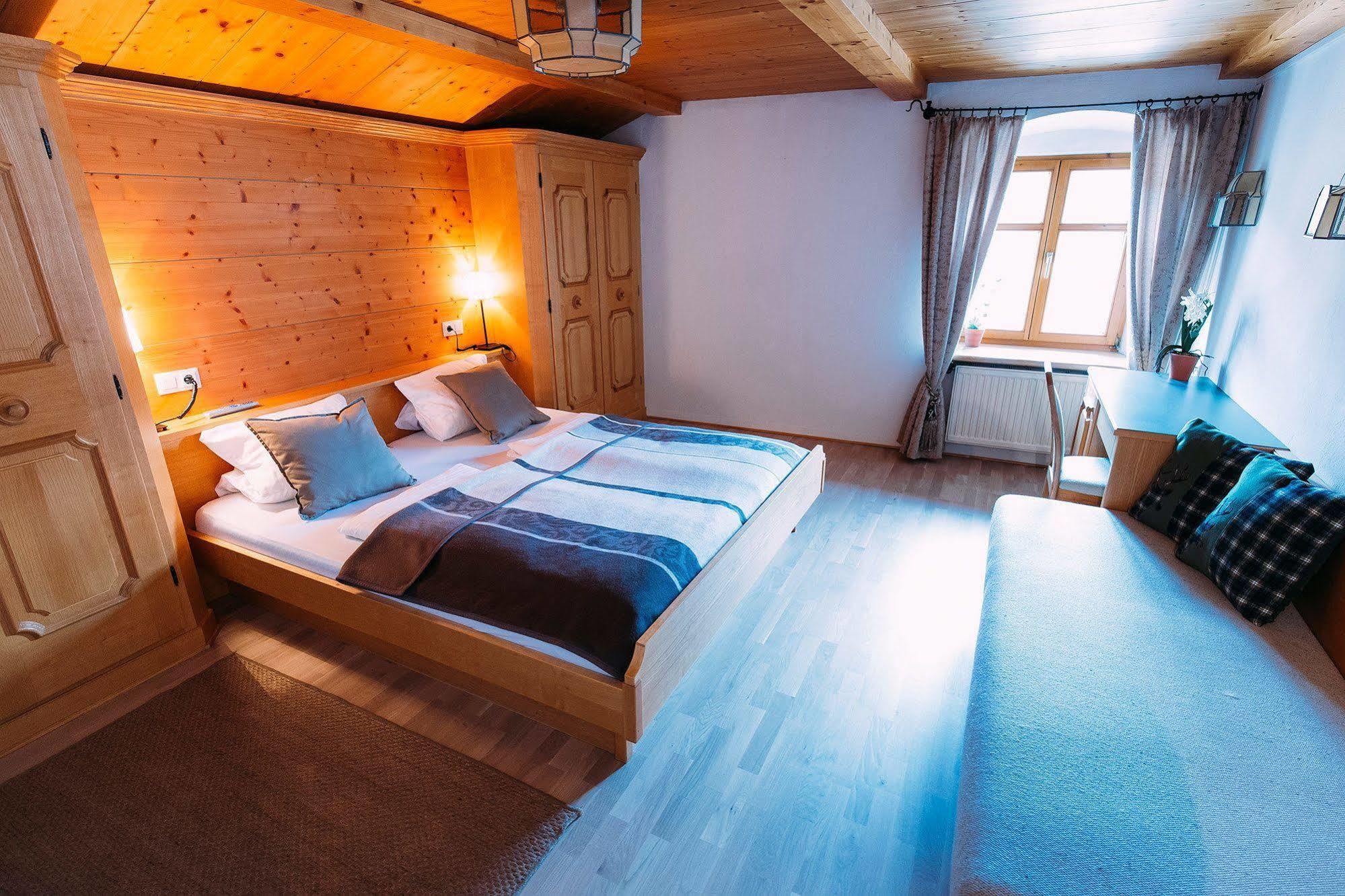 Gasthof Zum Schupfen Hotel Innsbruck Kültér fotó